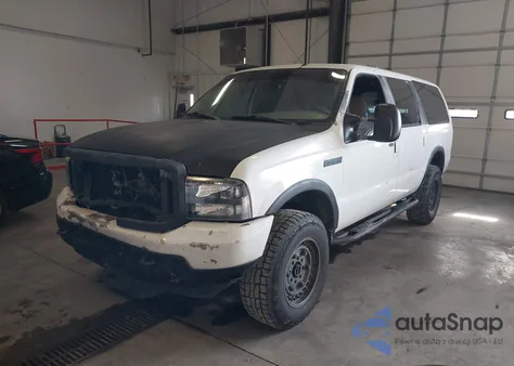 2000 Ford Excursion Limited from USA, damaged, VIN 1FMNU43S3YEE15080